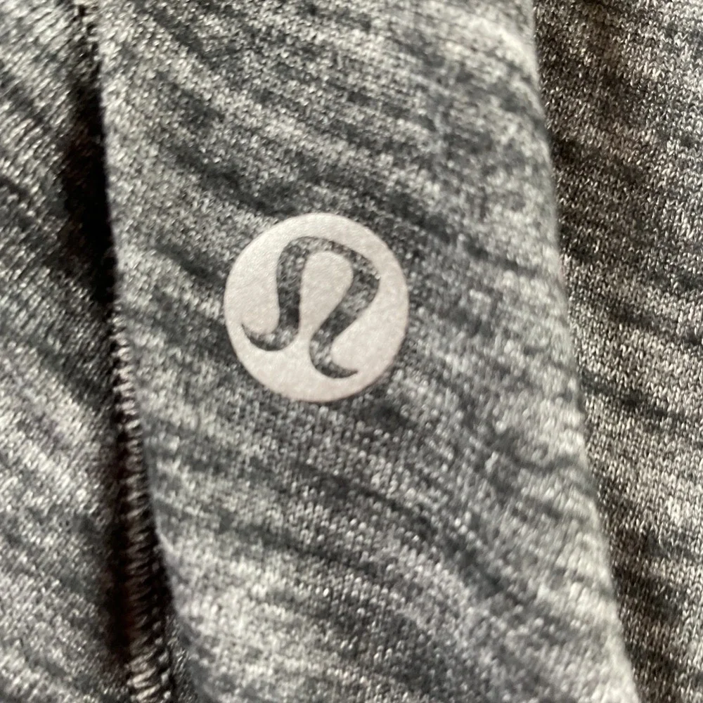 lululemon athletica embrace seamless